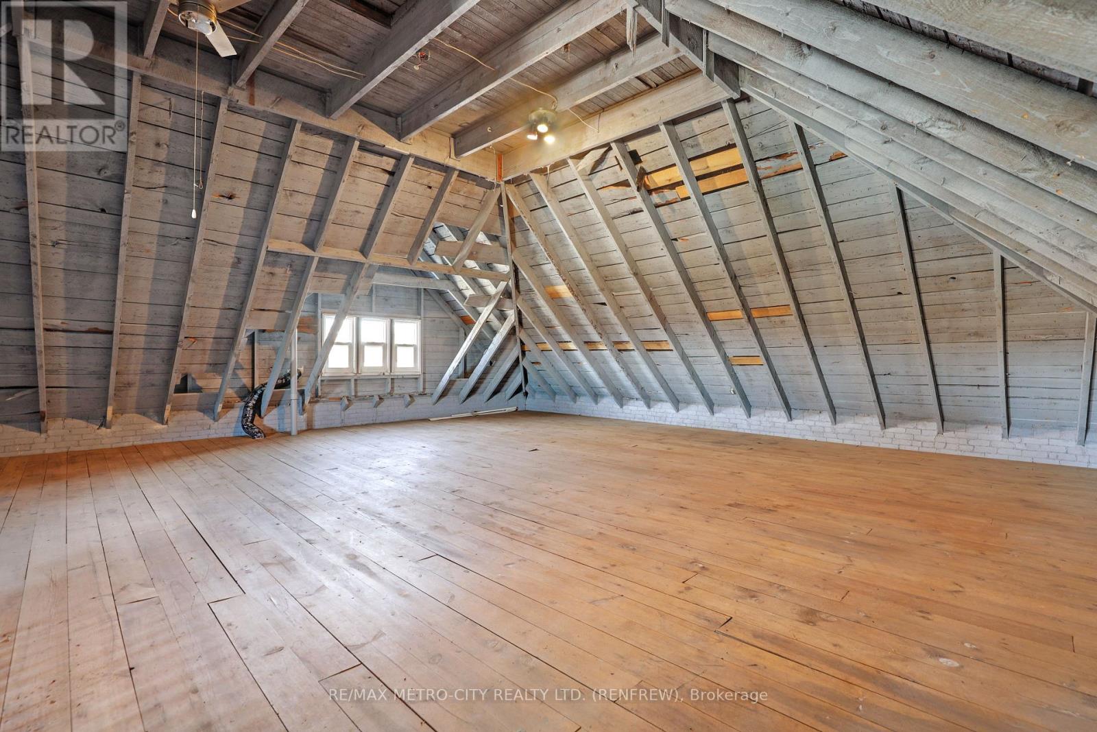 94 Argyle Street N, Renfrew, Ontario  K7V 1S9 - Photo 32 - X12487179