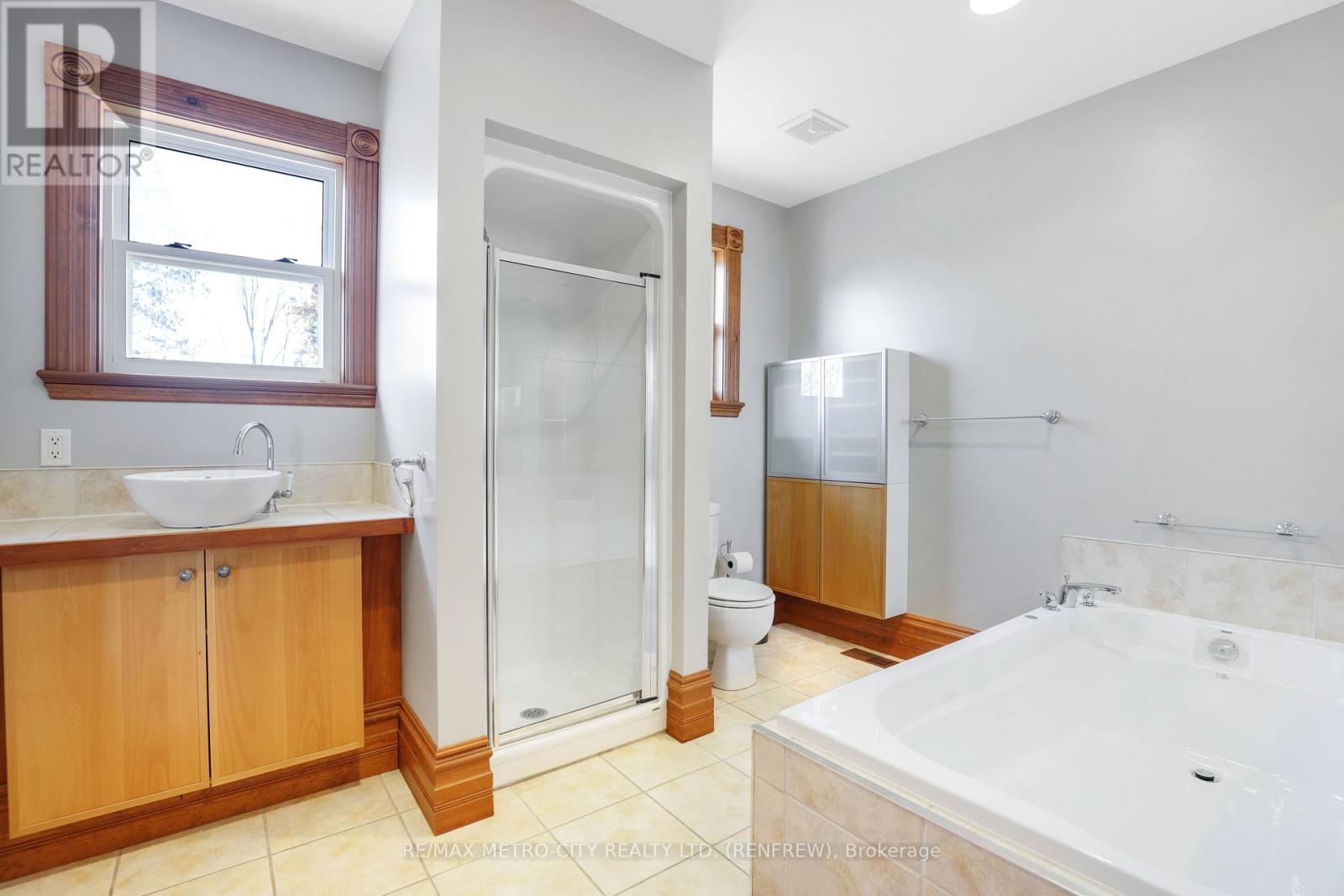 94 Argyle Street N, Renfrew, Ontario  K7V 1S9 - Photo 33 - X12487179