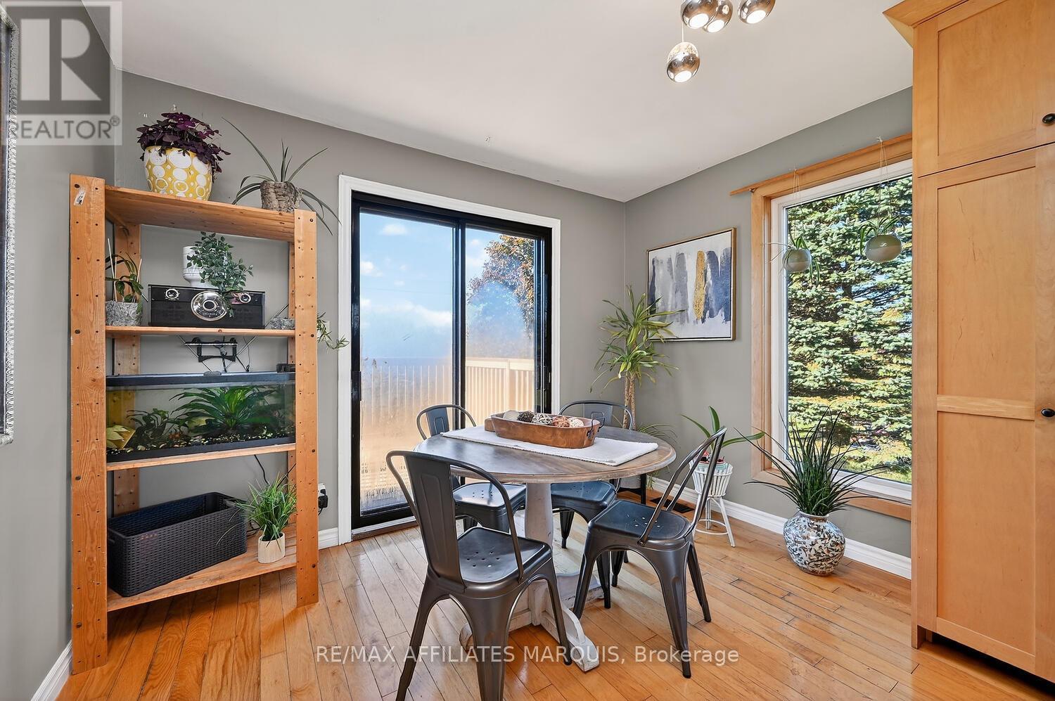 34 Joseph Street, Merrickville-Wolford, Ontario  K0G 1G0 - Photo 15 - X12487172