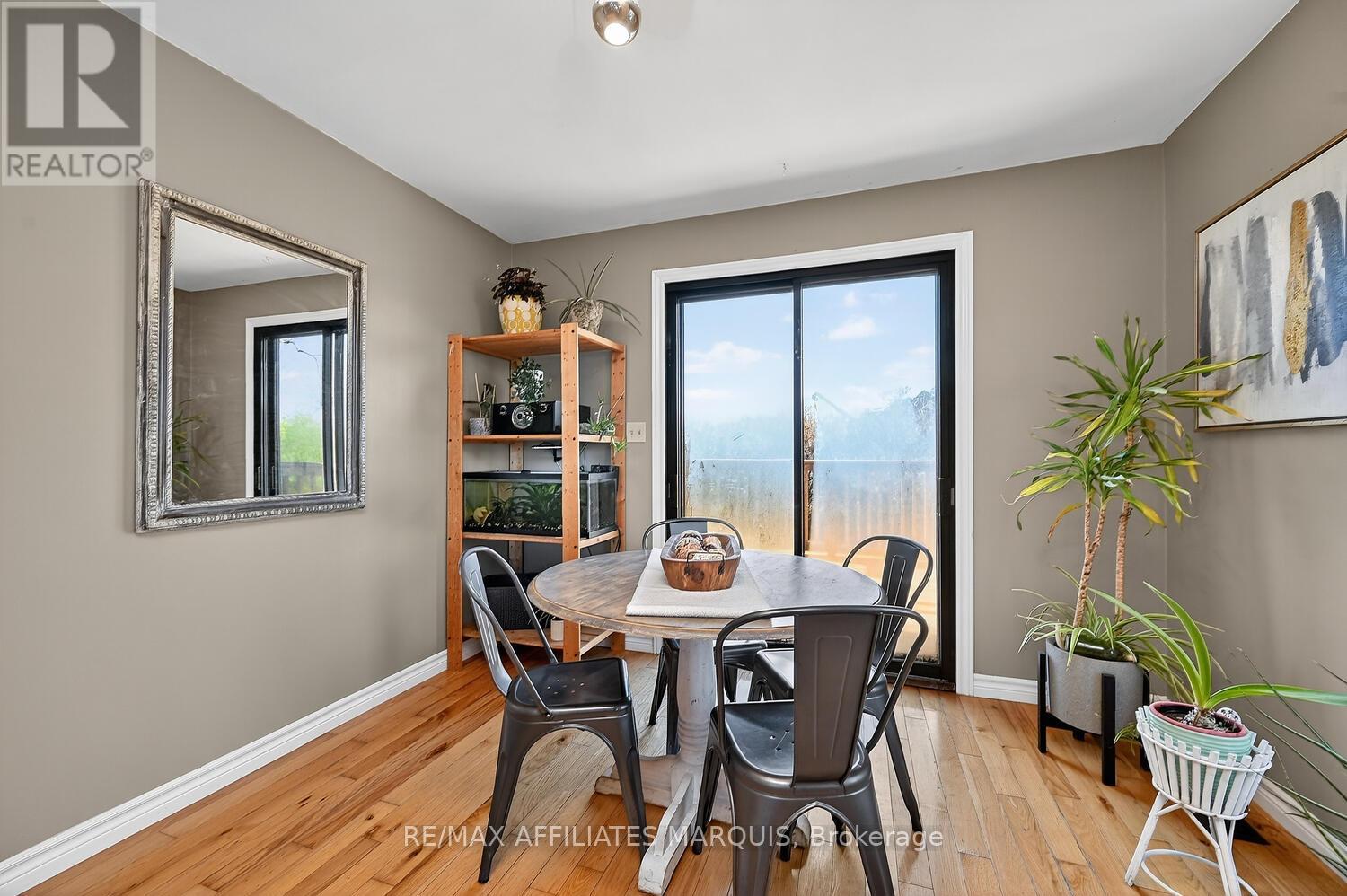 34 Joseph Street, Merrickville-Wolford, Ontario  K0G 1G0 - Photo 16 - X12487172