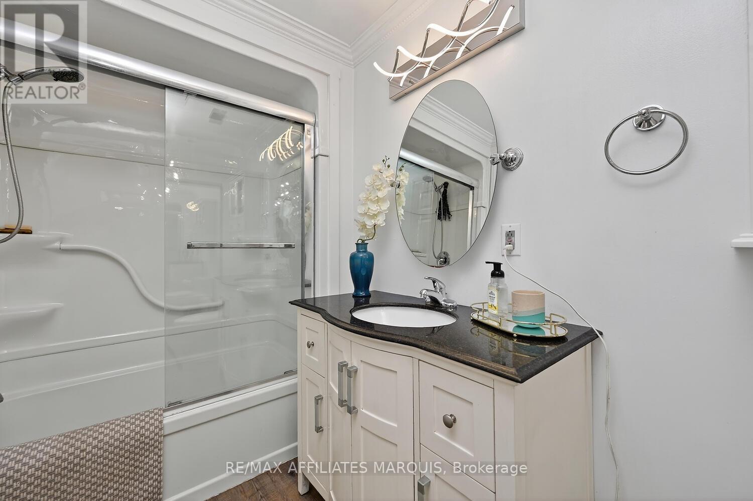 34 Joseph Street, Merrickville-Wolford, Ontario  K0G 1G0 - Photo 33 - X12487172