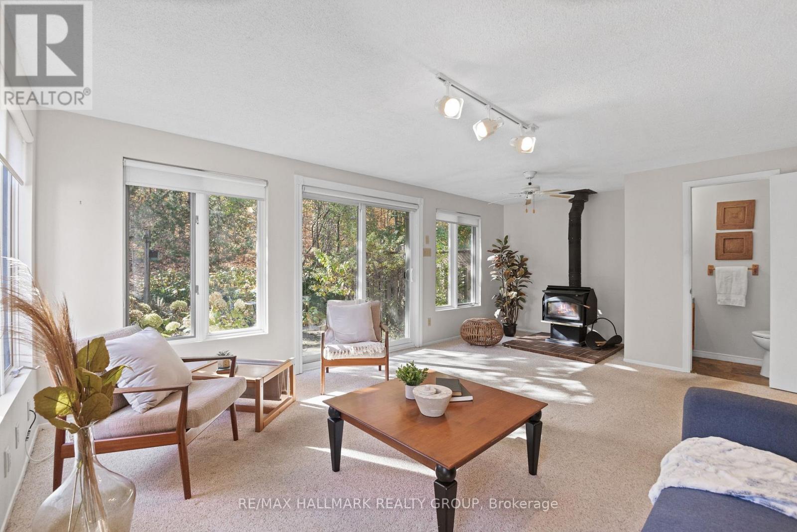 2026 Gatineau View Crescent, Ottawa, Ontario  K1J 7X1 - Photo 16 - X12487220