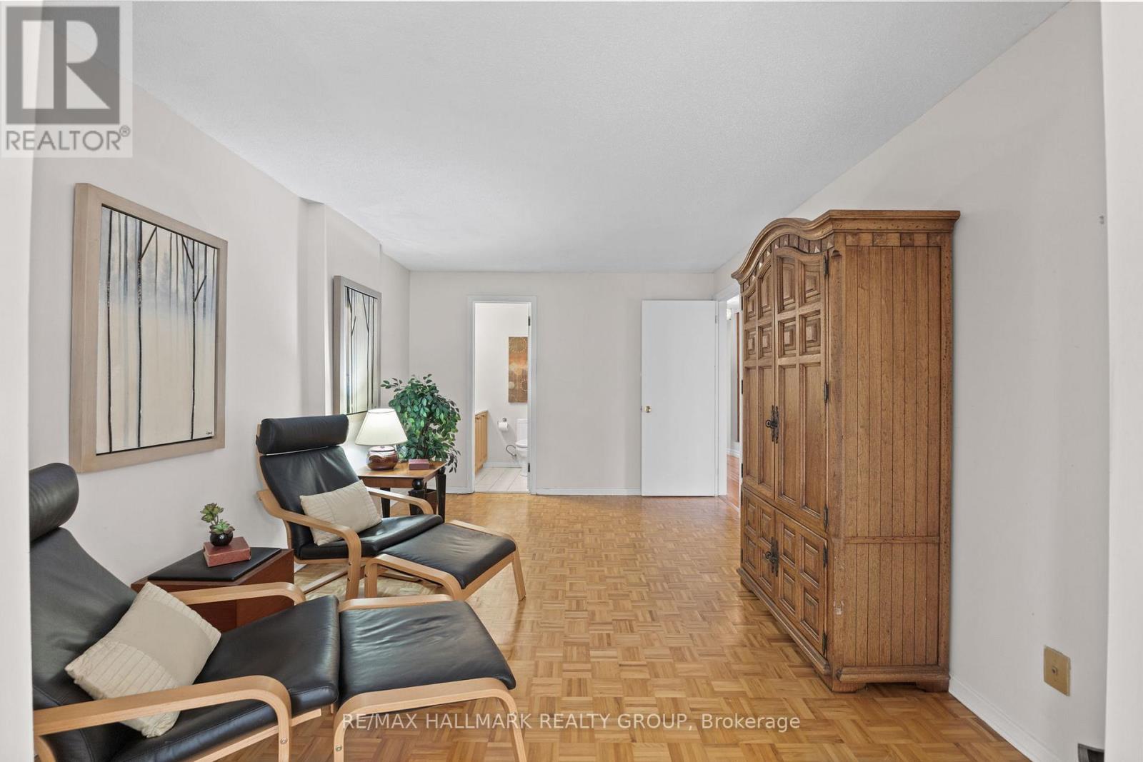 2026 Gatineau View Crescent, Ottawa, Ontario  K1J 7X1 - Photo 27 - X12487220