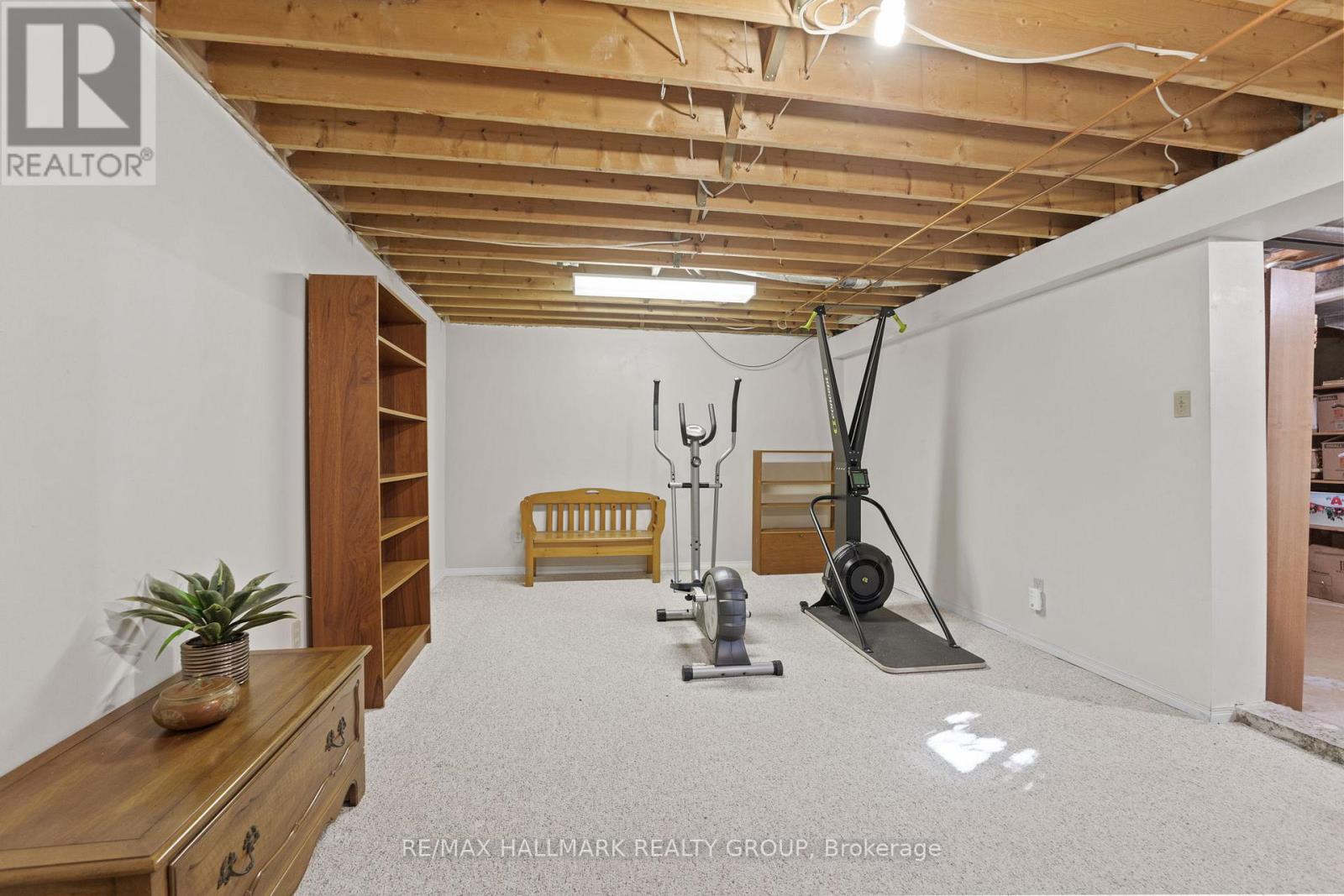 2026 Gatineau View Crescent, Ottawa, Ontario  K1J 7X1 - Photo 32 - X12487220