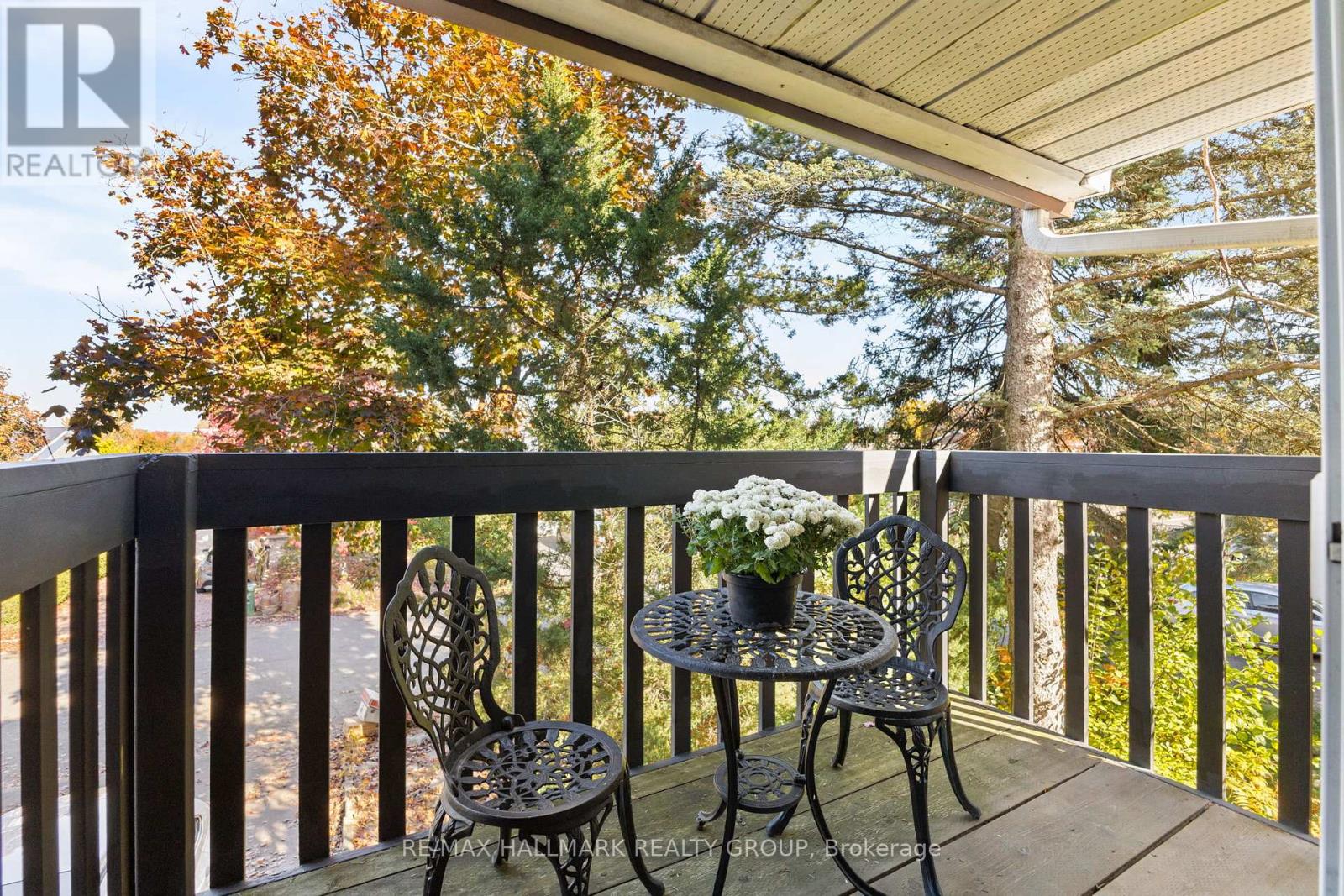 2026 Gatineau View Crescent, Ottawa, Ontario  K1J 7X1 - Photo 7 - X12487220