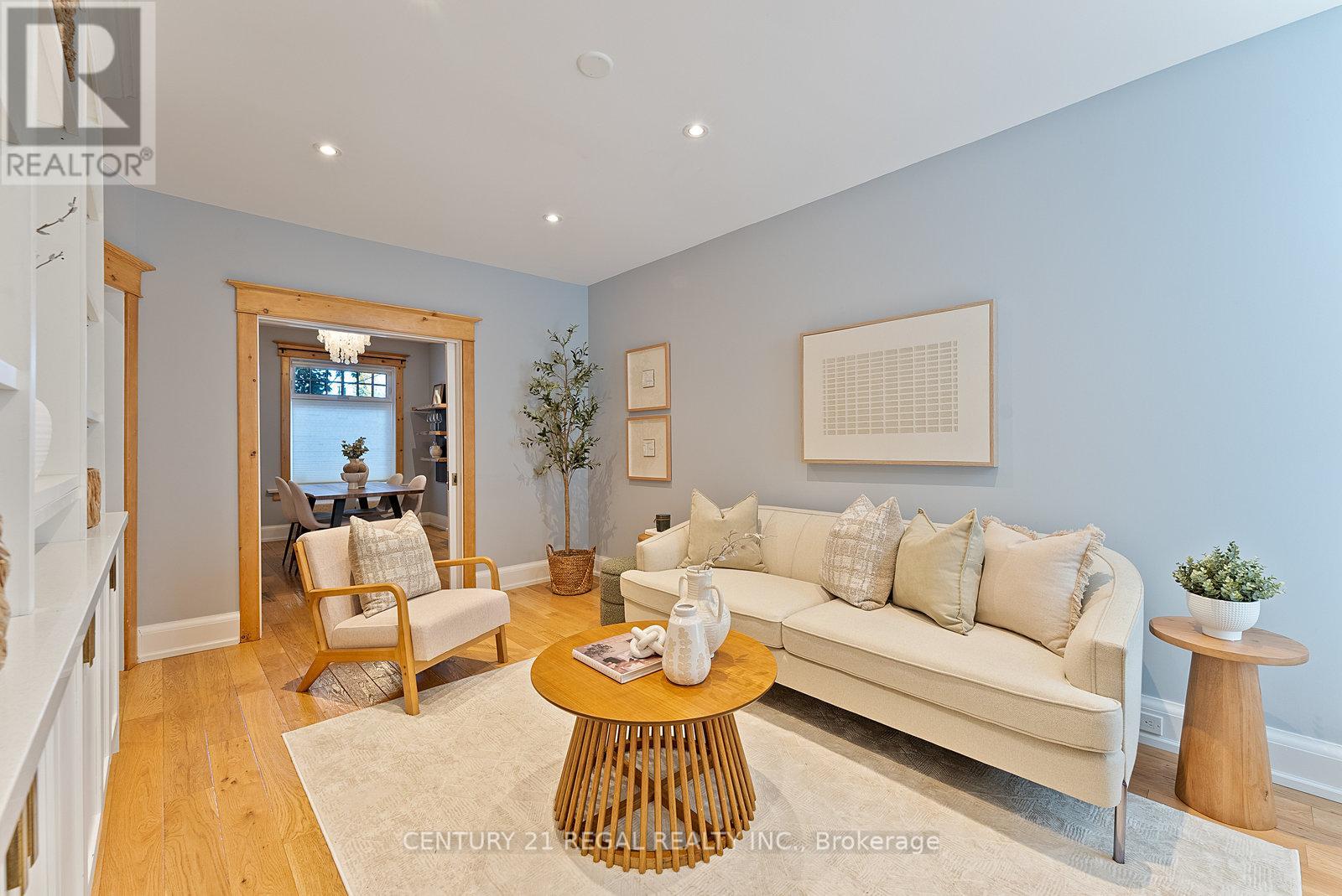 7 Wallace Avenue, Toronto, Ontario  M6H 1T4 - Photo 13 - W12487102