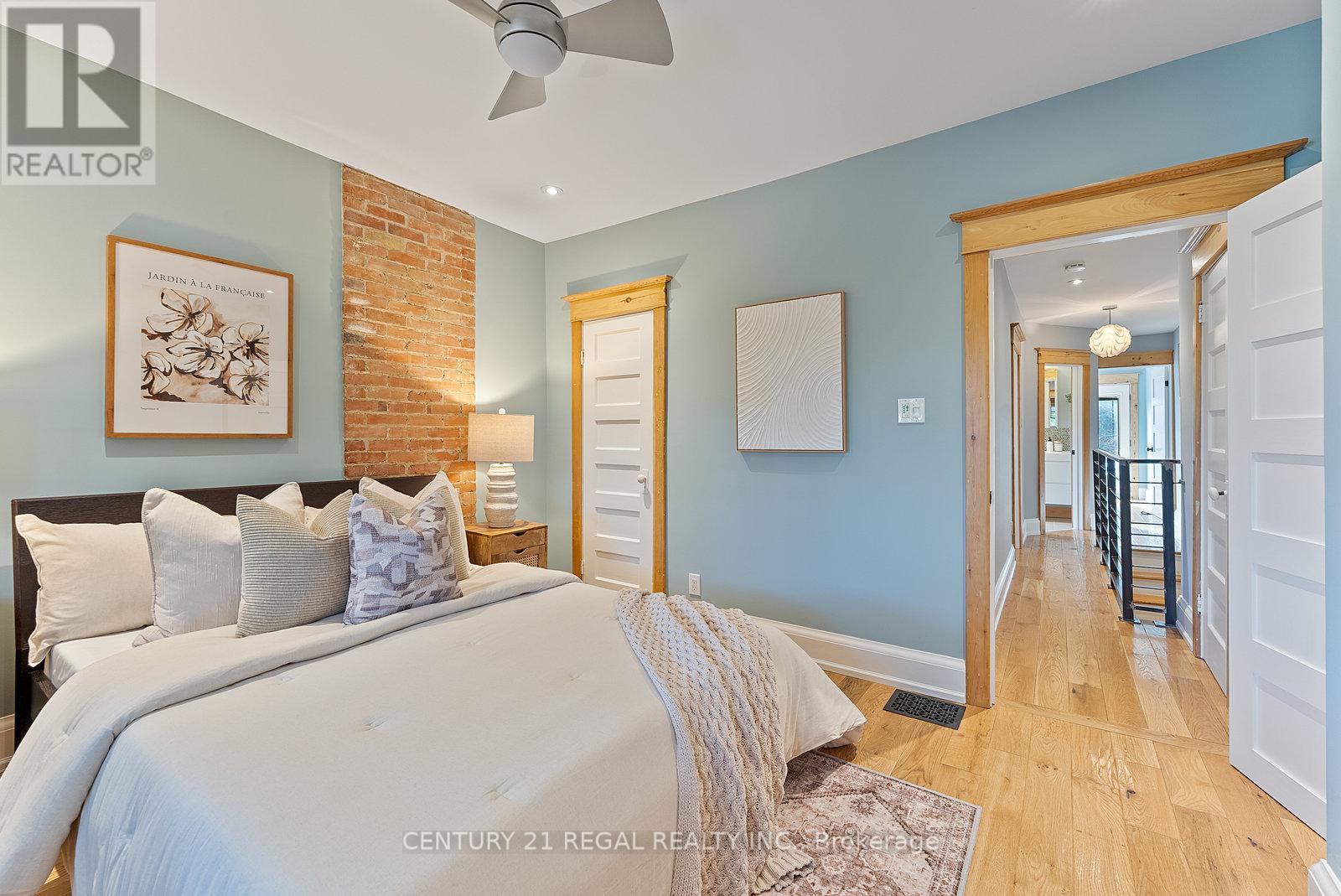 7 Wallace Avenue, Toronto, Ontario  M6H 1T4 - Photo 23 - W12487102