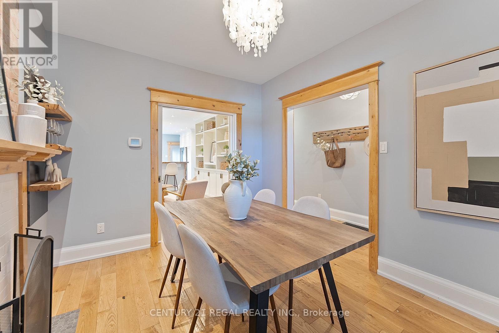 7 Wallace Avenue, Toronto, Ontario  M6H 1T4 - Photo 9 - W12487102