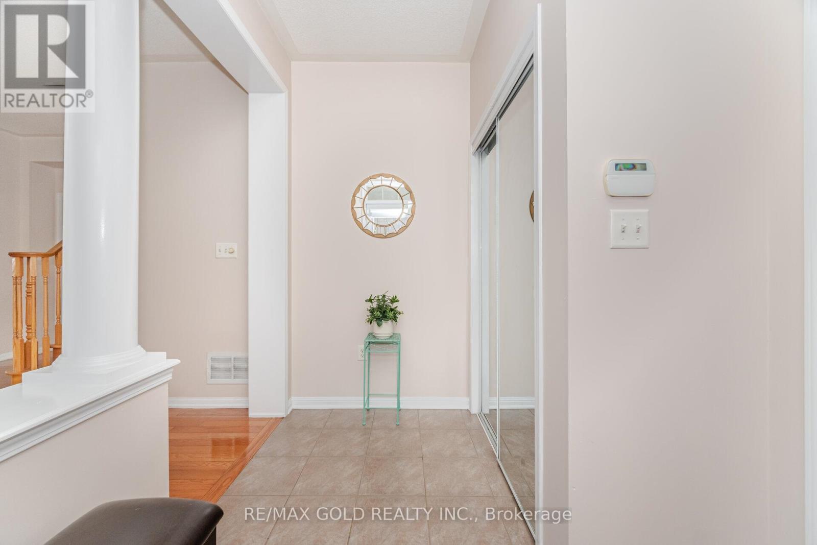 1 Restless Gate, Brampton, Ontario  L6P 3C4 - Photo 8 - W12487103