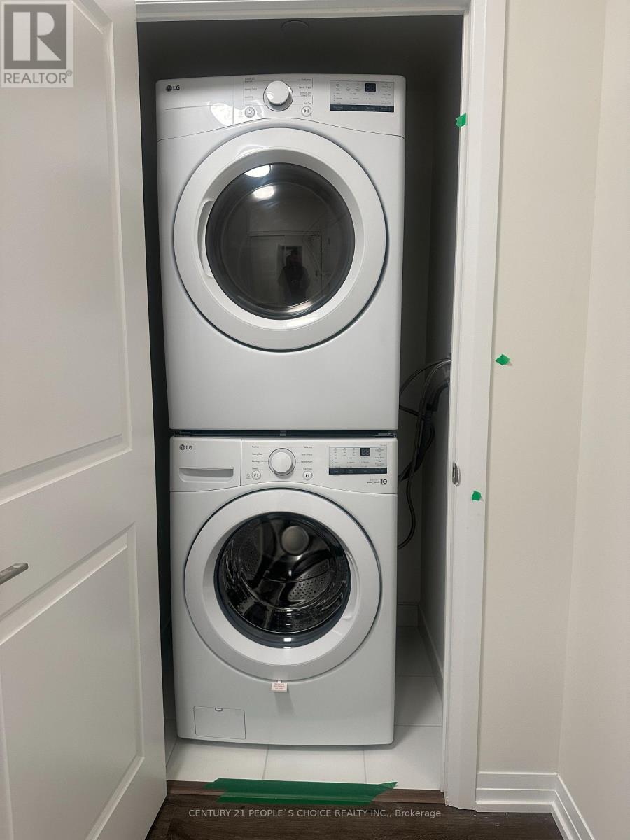 2801 - 15 Watergarden Drive, Mississauga, Ontario  L5R 1B2 - Photo 11 - W12487121