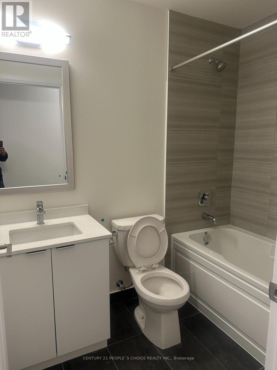 2801 - 15 Watergarden Drive, Mississauga, Ontario  L5R 1B2 - Photo 8 - W12487121