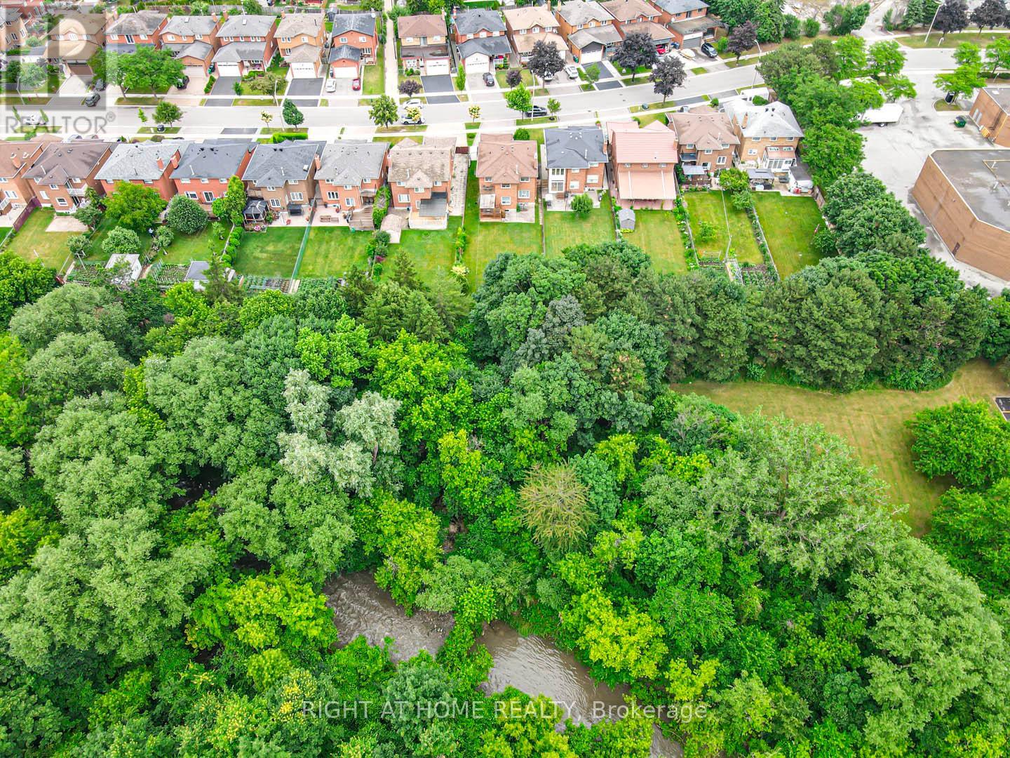 3070 Nawbrook Road, Mississauga, Ontario  L4X 2V5 - Photo 18 - W12487125