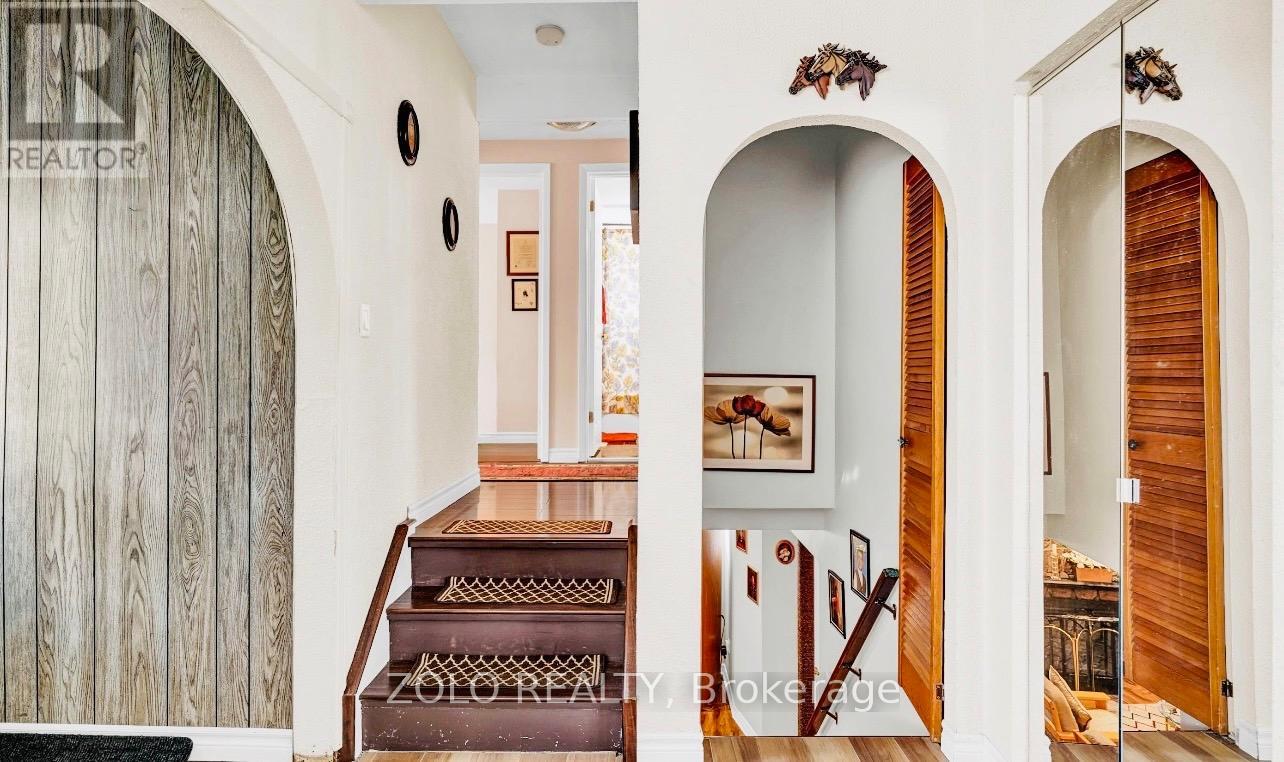 129 Folkstone Crescent, Brampton, Ontario  L6T 3M6 - Photo 11 - W12487131