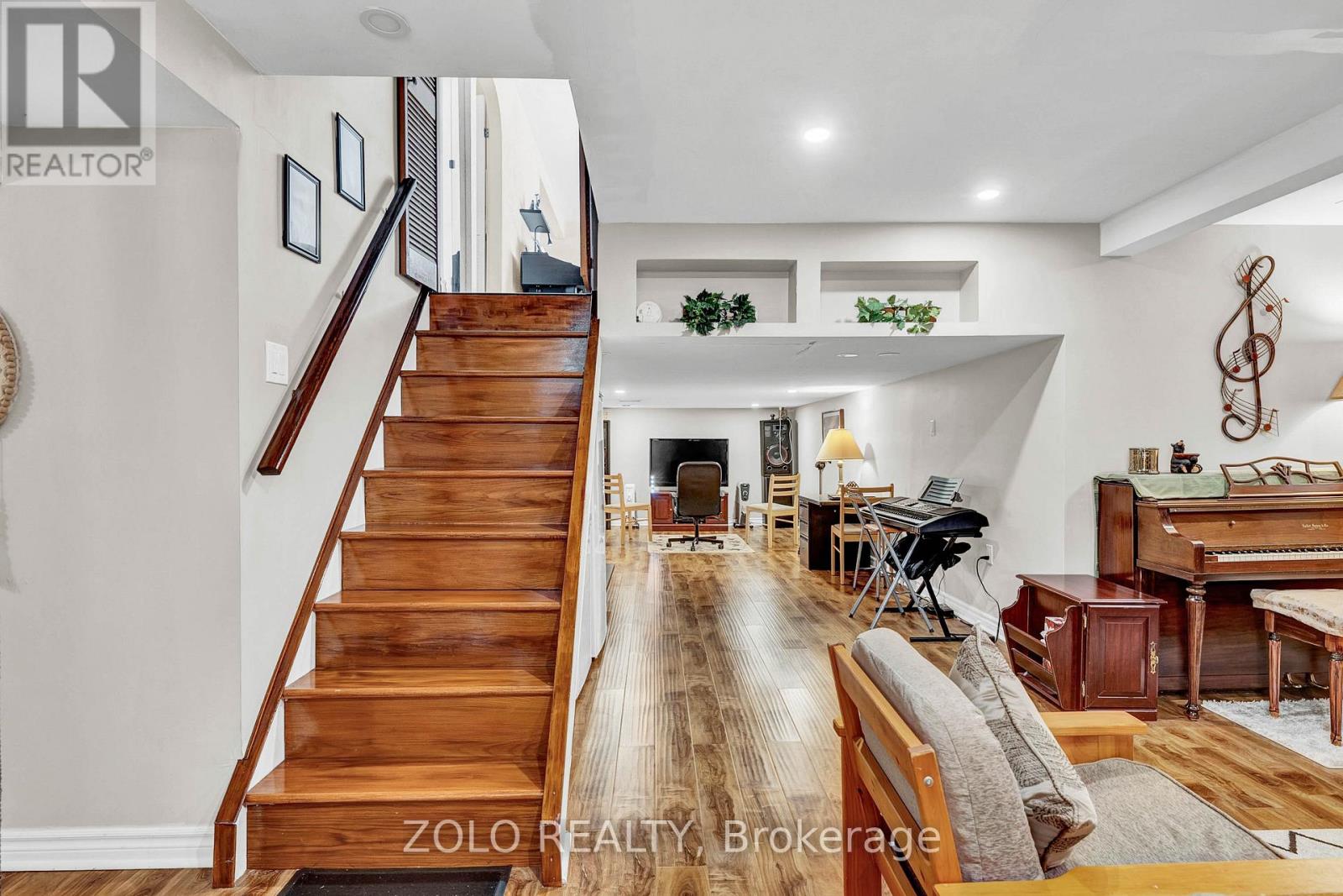 129 Folkstone Crescent, Brampton, Ontario  L6T 3M6 - Photo 17 - W12487131