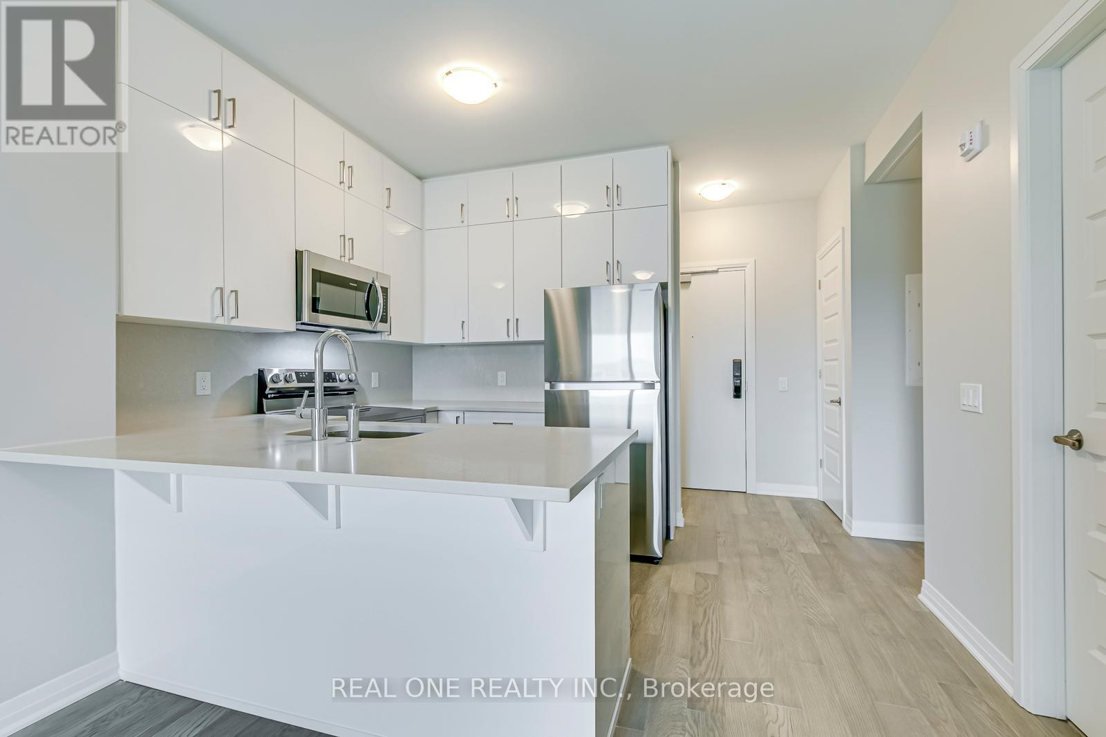 319 - 460 Gordon Krantz Avenue, Milton, Ontario  L9E 1Z2 - Photo 16 - W12487132