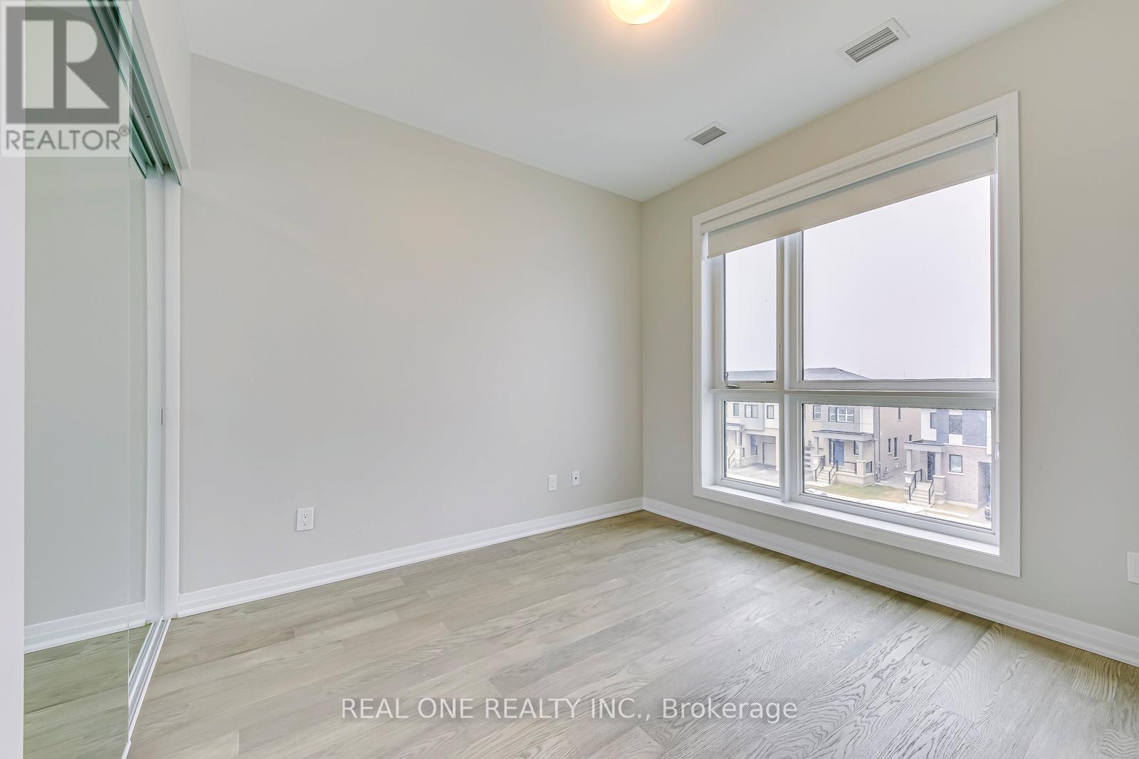 319 - 460 Gordon Krantz Avenue, Milton, Ontario  L9E 1Z2 - Photo 25 - W12487132