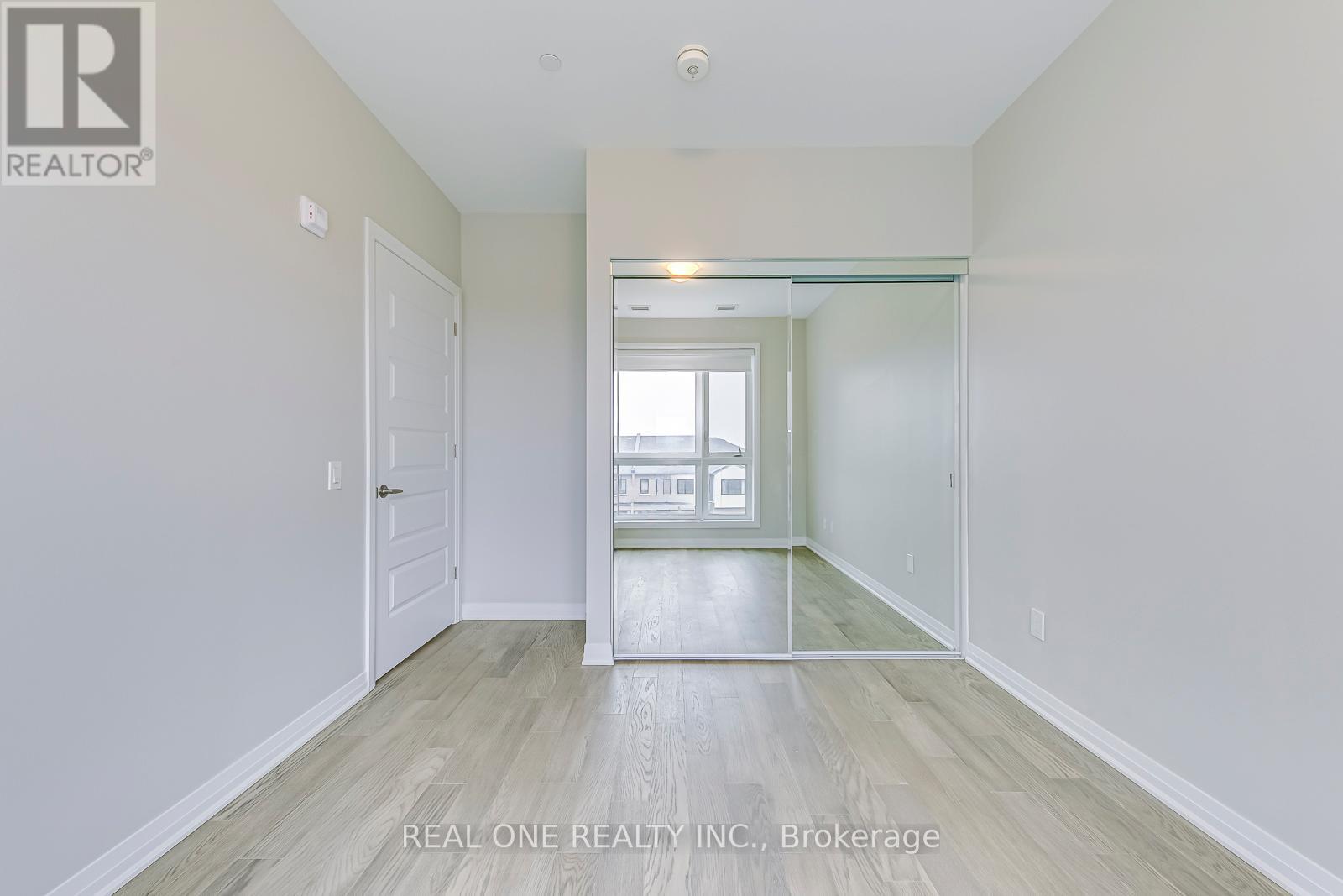 319 - 460 Gordon Krantz Avenue, Milton, Ontario  L9E 1Z2 - Photo 28 - W12487132