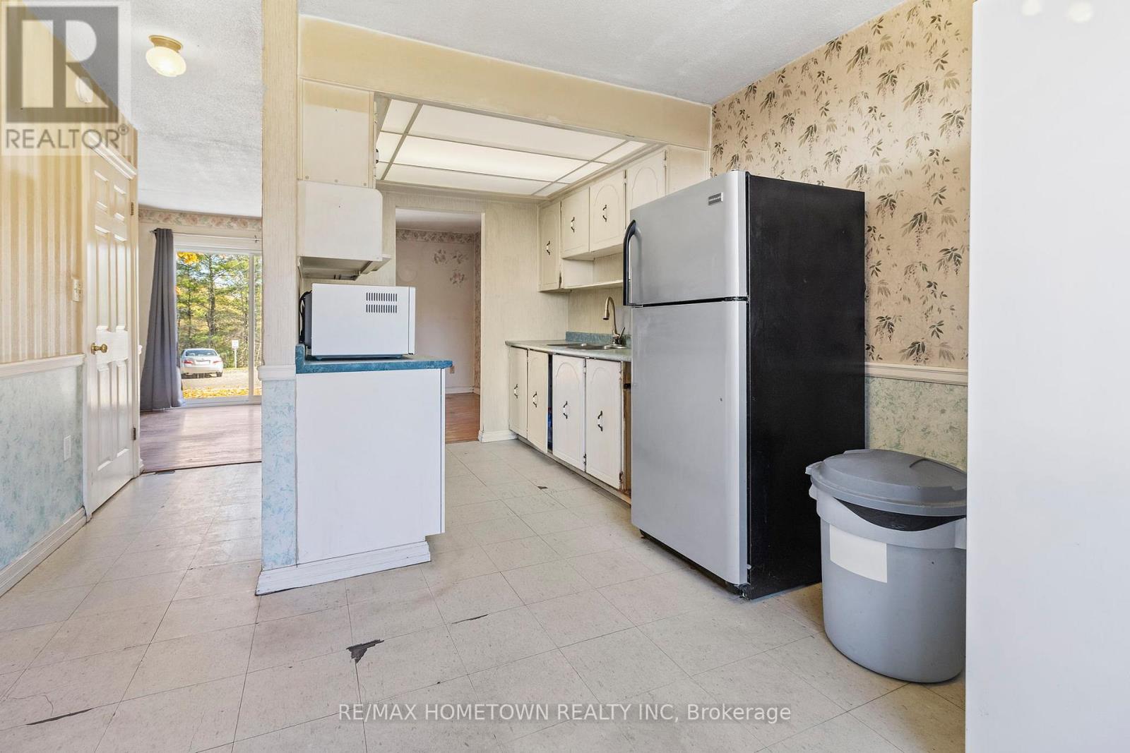 5 - 1293 Vista Drive, Brockville, Ontario  K6V 6G2 - Photo 6 - X12487186