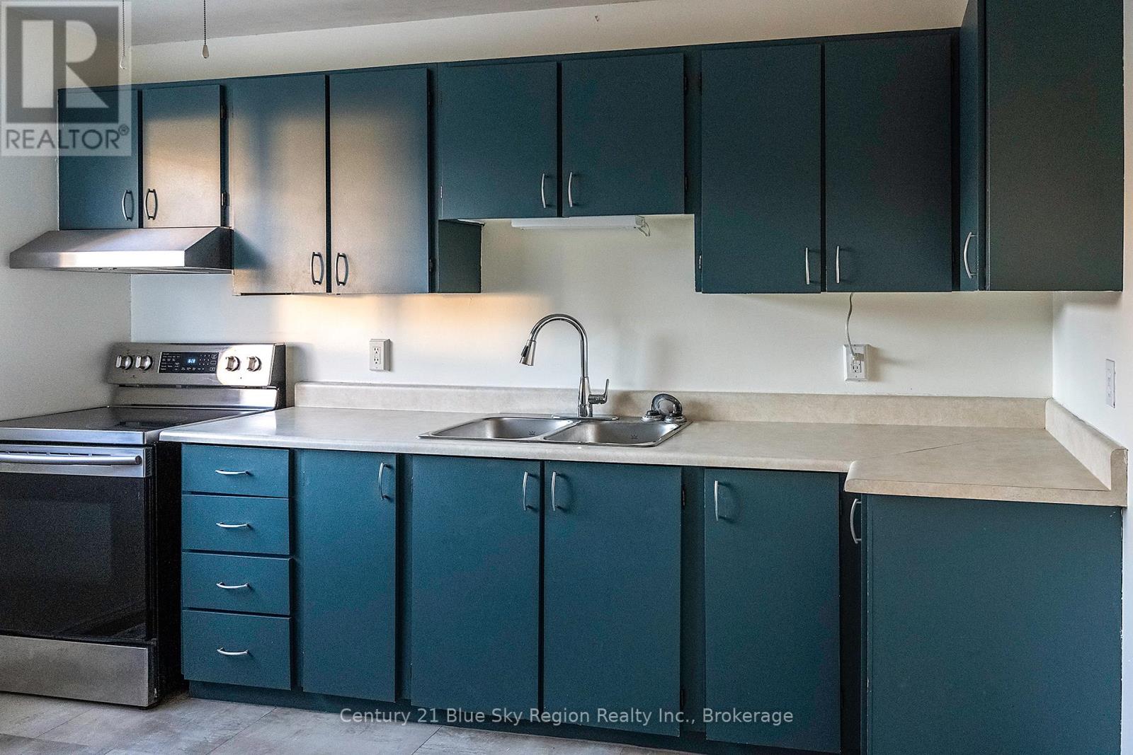 D1 - 450 Lakeshore Drive, North Bay, Ontario  P1A 2E1 - Photo 5 - X12487163