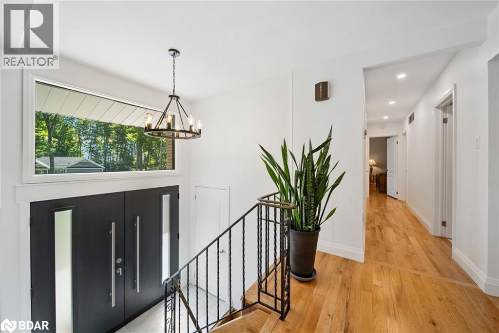 470 Parkview Court, Midland, Ontario  L4R 5G3 - Photo 3 - 40783994