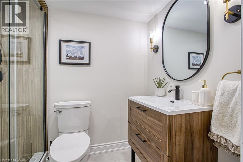 265 Montreal Circle, Stoney Creek, Ontario  L8E 0C6 - Photo 32 - 40783874