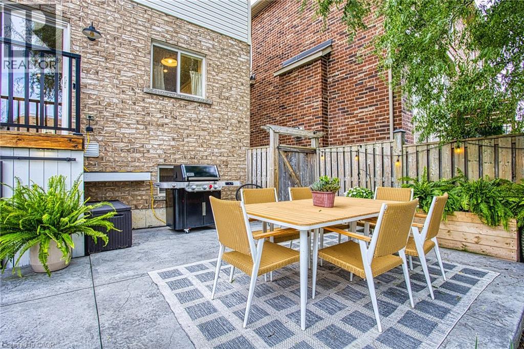 265 Montreal Circle, Stoney Creek, Ontario  L8E 0C6 - Photo 43 - 40783874