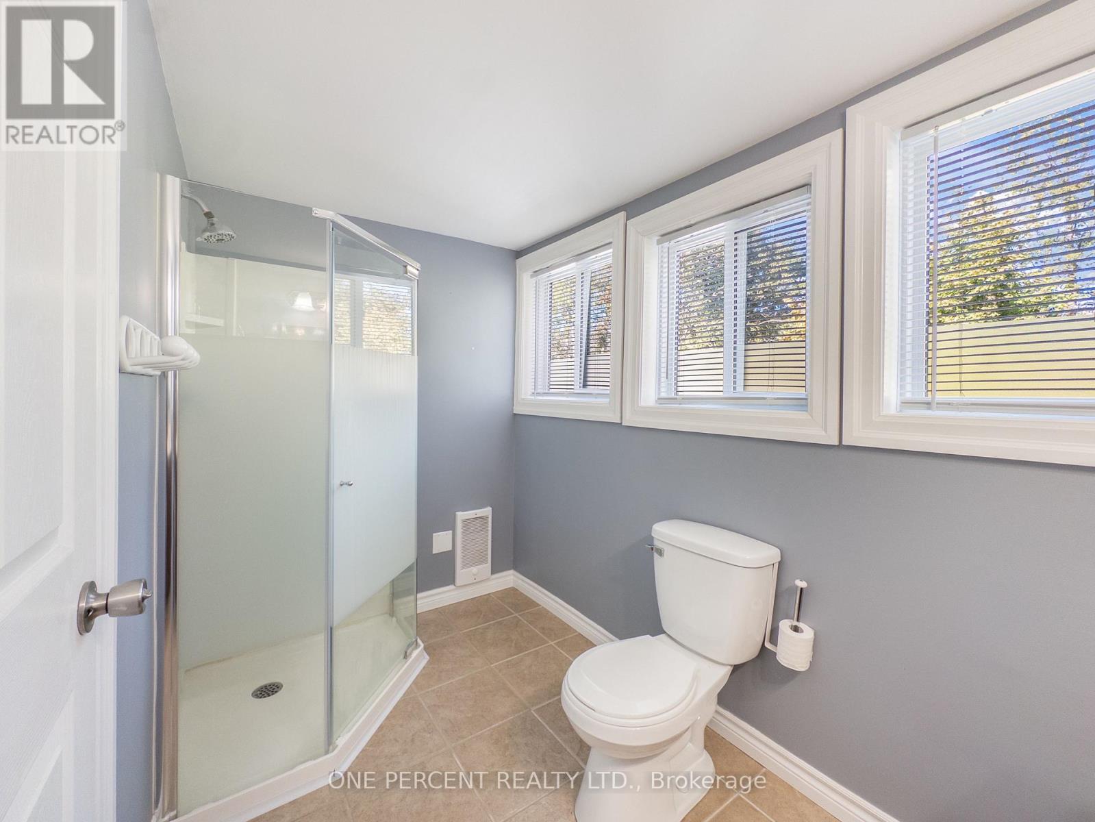 340 Bridge Street E, Belleville, Ontario  K8N 1P6 - Photo 16 - X12487127