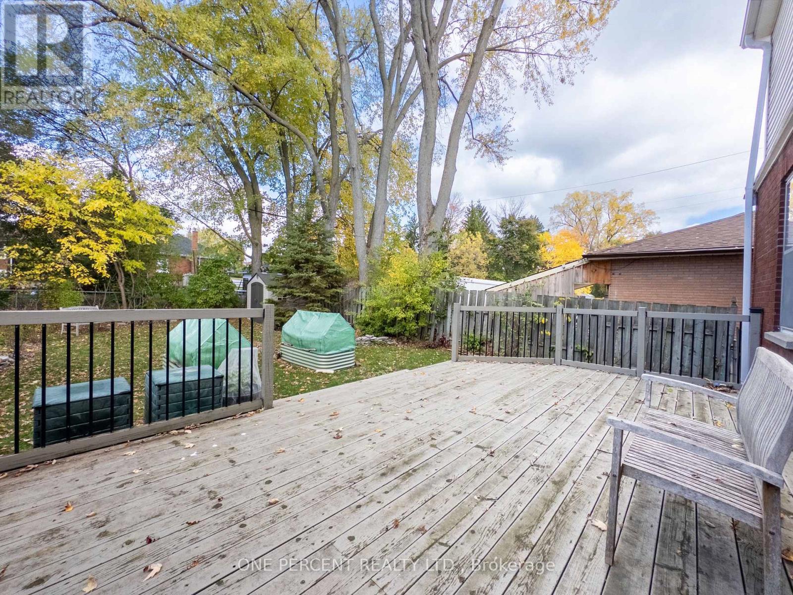 340 Bridge Street E, Belleville, Ontario  K8N 1P6 - Photo 32 - X12487127