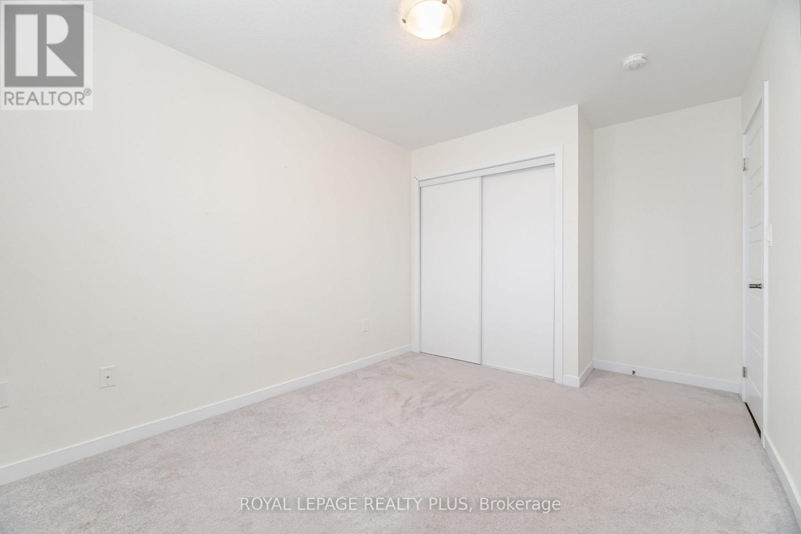 12 Pagebrook Crescent, Hamilton, Ontario  L8J 0K7 - Photo 30 - X12487143