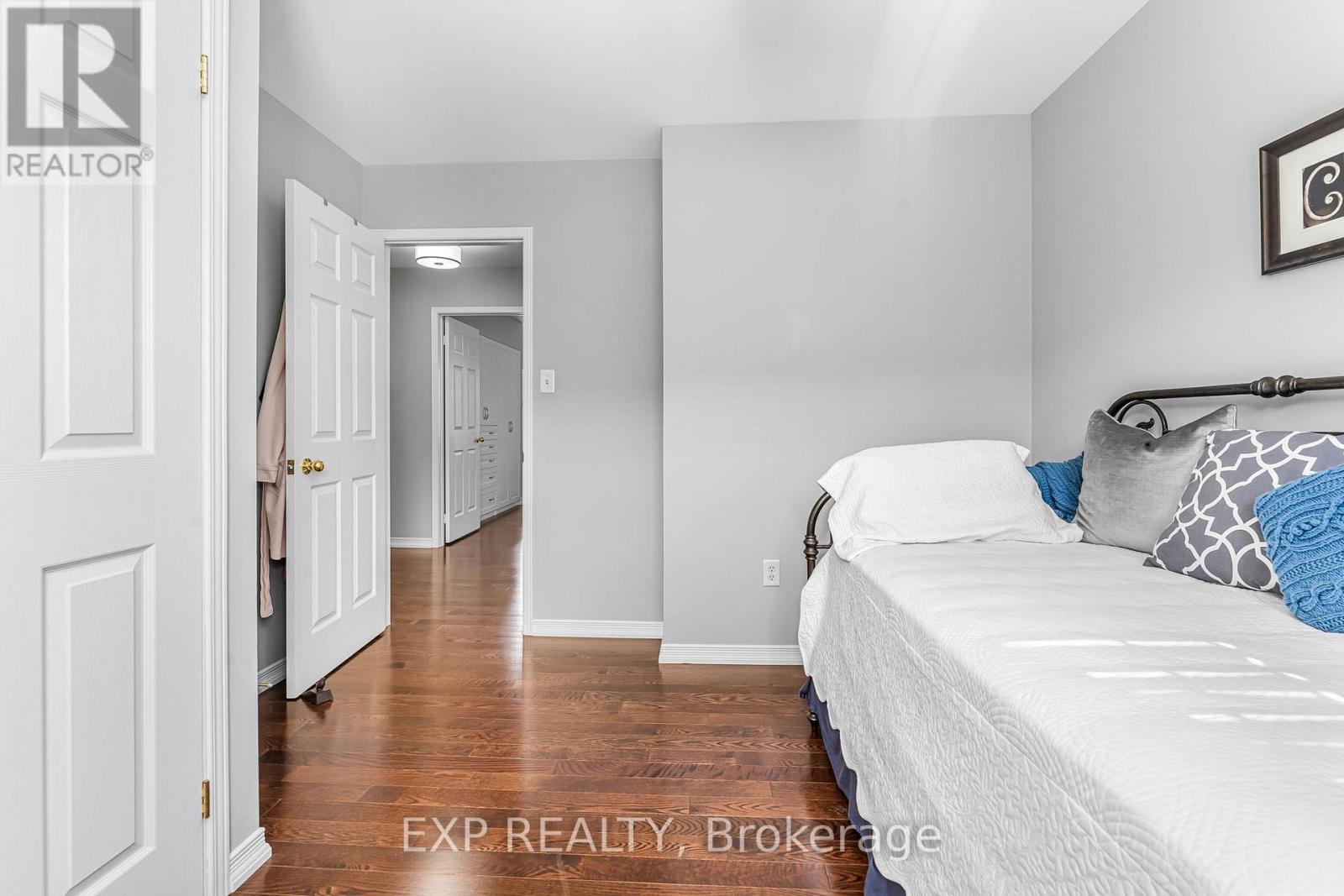 9 - 2361 Parkhaven Boulevard, Oakville, Ontario  L6H 7S7 - Photo 28 - W12317324