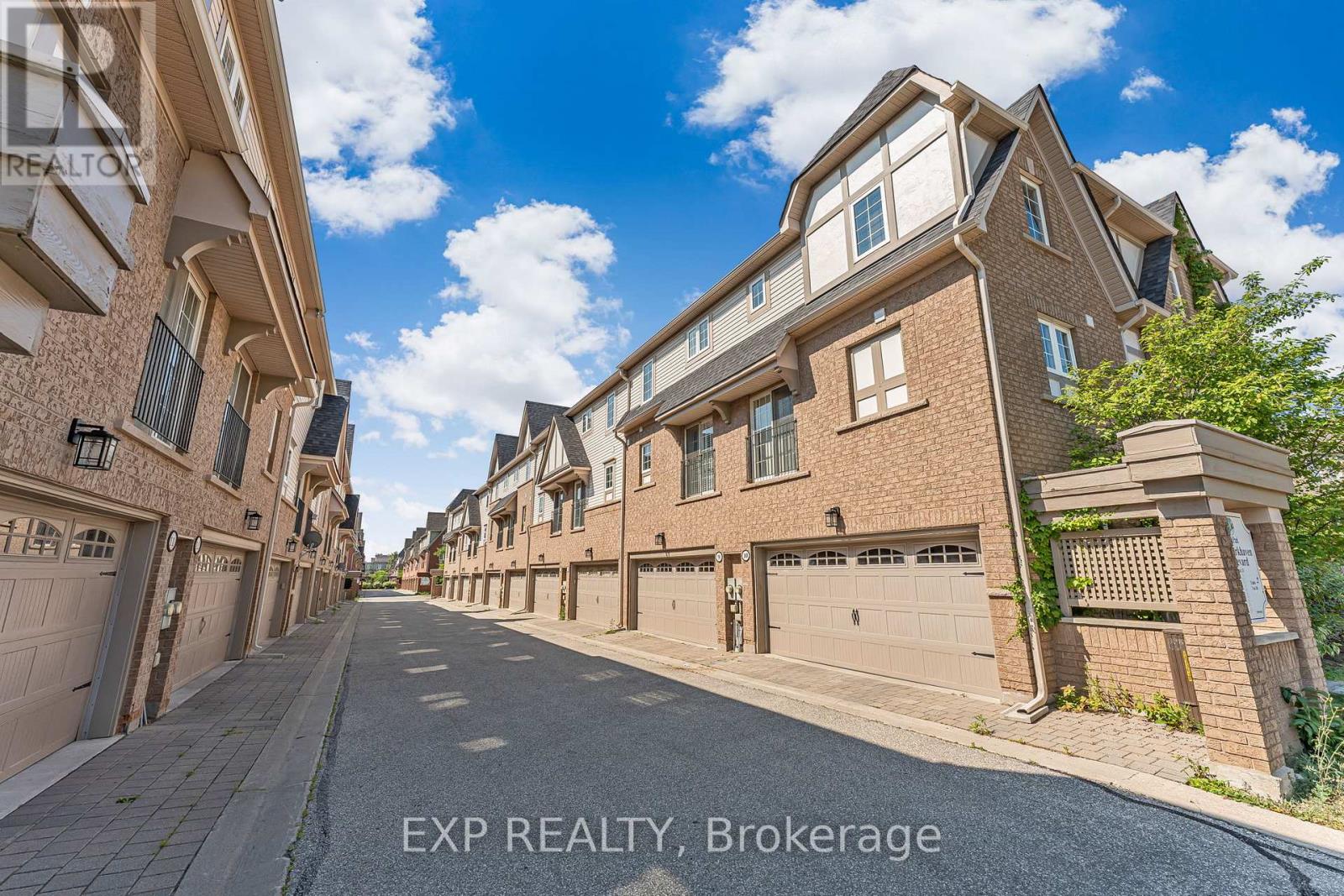 9 - 2361 Parkhaven Boulevard, Oakville, Ontario  L6H 7S7 - Photo 31 - W12317324