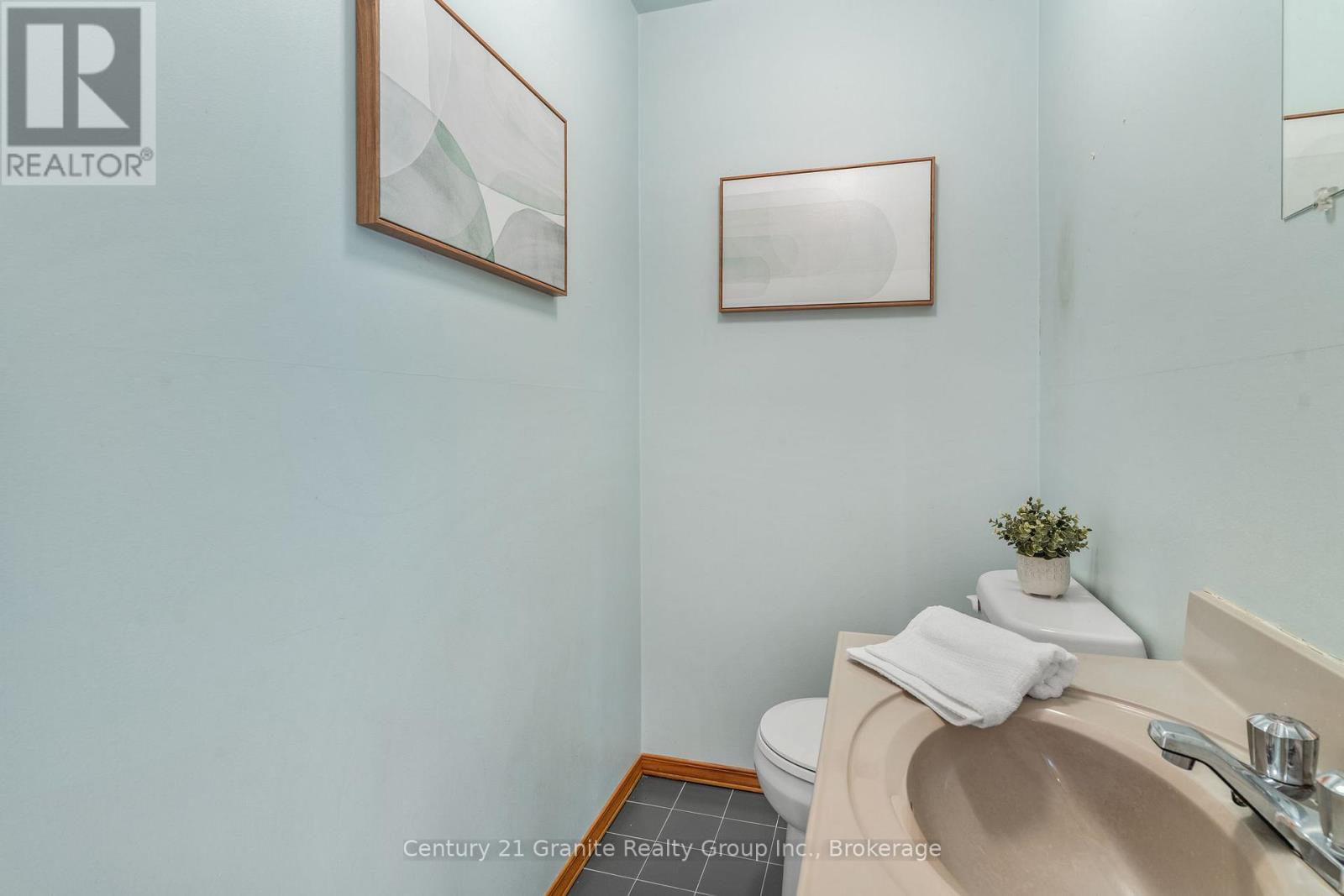 1070 Glamorgan Road, Highlands East, Ontario  K0M 1R0 - Photo 22 - X12487222