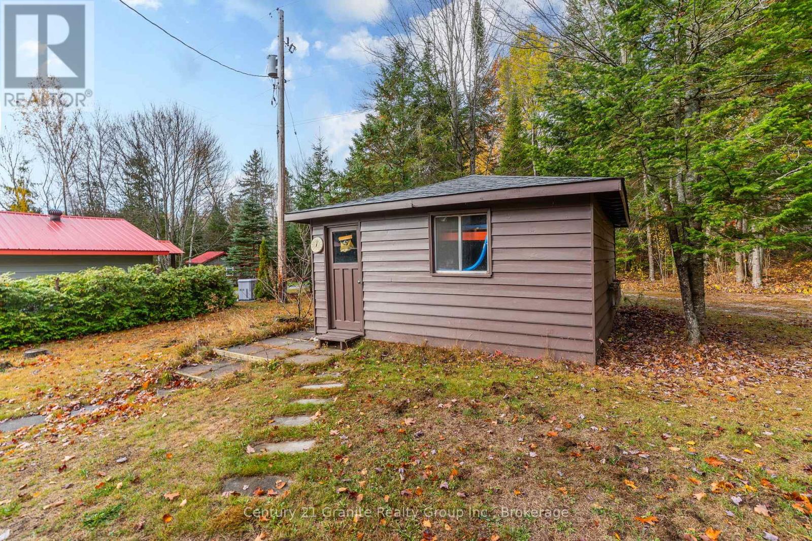 1070 Glamorgan Road, Highlands East, Ontario  K0M 1R0 - Photo 30 - X12487222