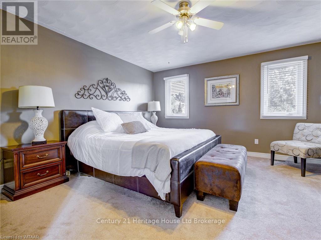 10 Blackfoot Place, Woodstock (Woodstock - North), Ontario  N4T 1E2 - Photo 18 - X12487164