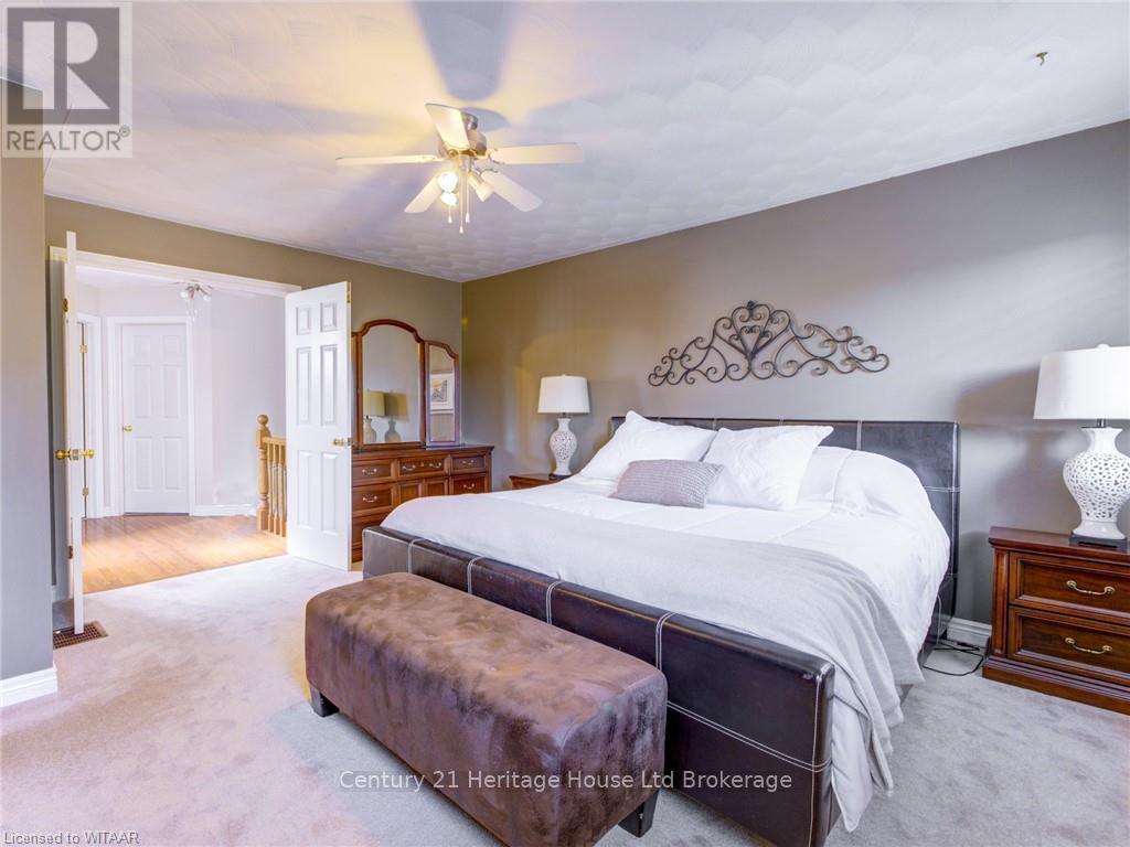 10 Blackfoot Place, Woodstock (Woodstock - North), Ontario  N4T 1E2 - Photo 19 - X12487164