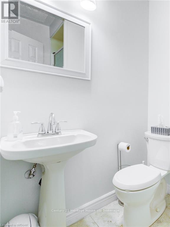 10 Blackfoot Place, Woodstock (Woodstock - North), Ontario  N4T 1E2 - Photo 29 - X12487164