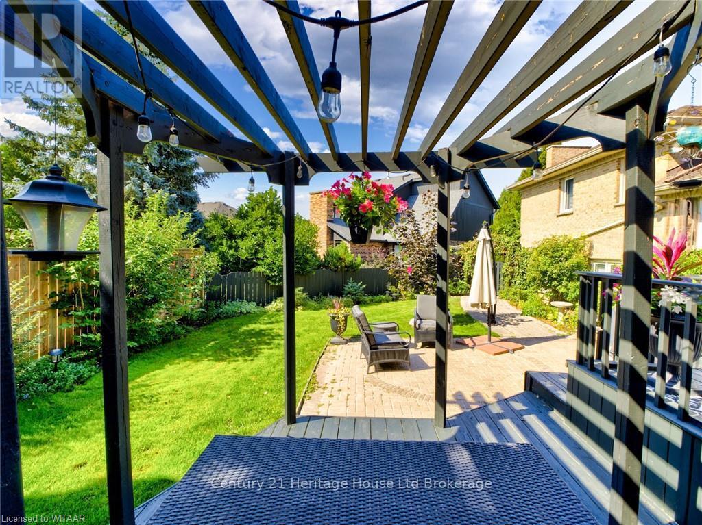 10 Blackfoot Place, Woodstock (Woodstock - North), Ontario  N4T 1E2 - Photo 34 - X12487164