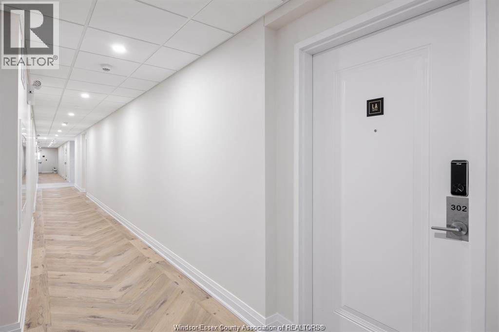 1740-A Sprucewood Avenue Unit# 302, Lasalle, Ontario  N9J 0E6 - Photo 2 - 25027439