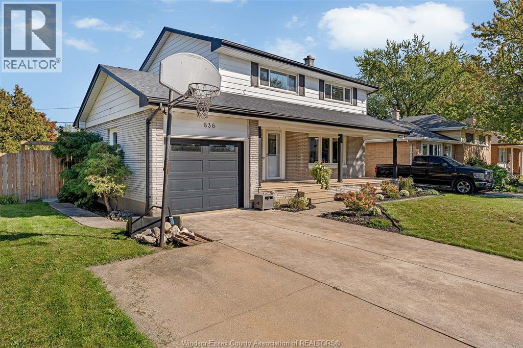 836 Rholaine Drive, Windsor, Ontario  N8S 3Z8 - Photo 2 - 25027429