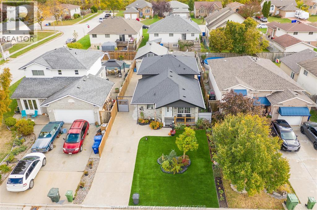 2706 Robert Road, Windsor, Ontario  N8W 5L9 - Photo 2 - 25026920