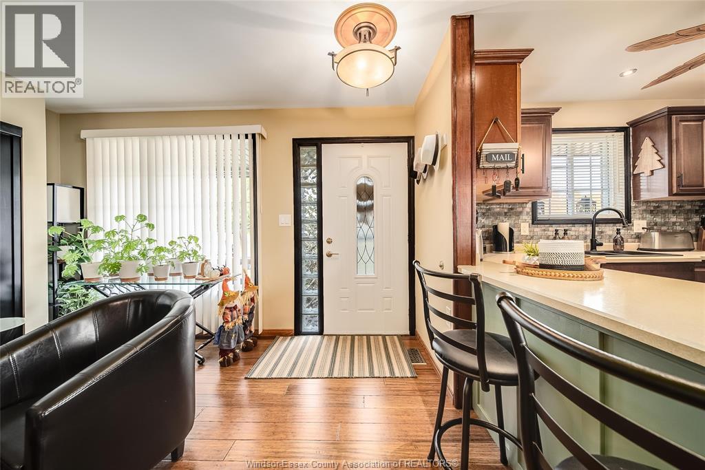 2706 Robert Road, Windsor, Ontario  N8W 5L9 - Photo 4 - 25026920