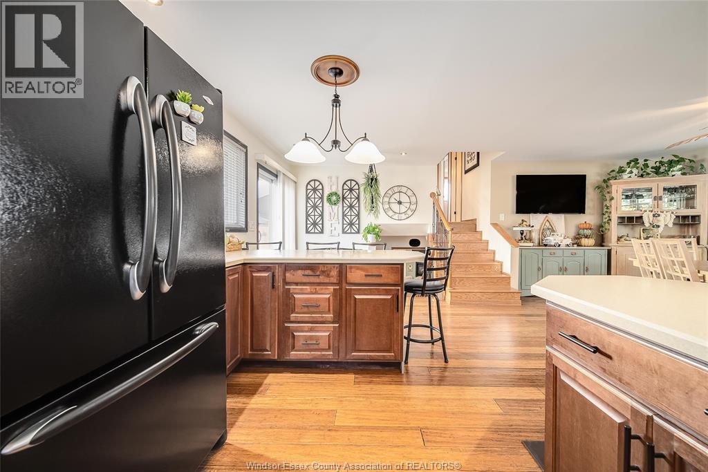 2706 Robert Road, Windsor, Ontario  N8W 5L9 - Photo 11 - 25026920