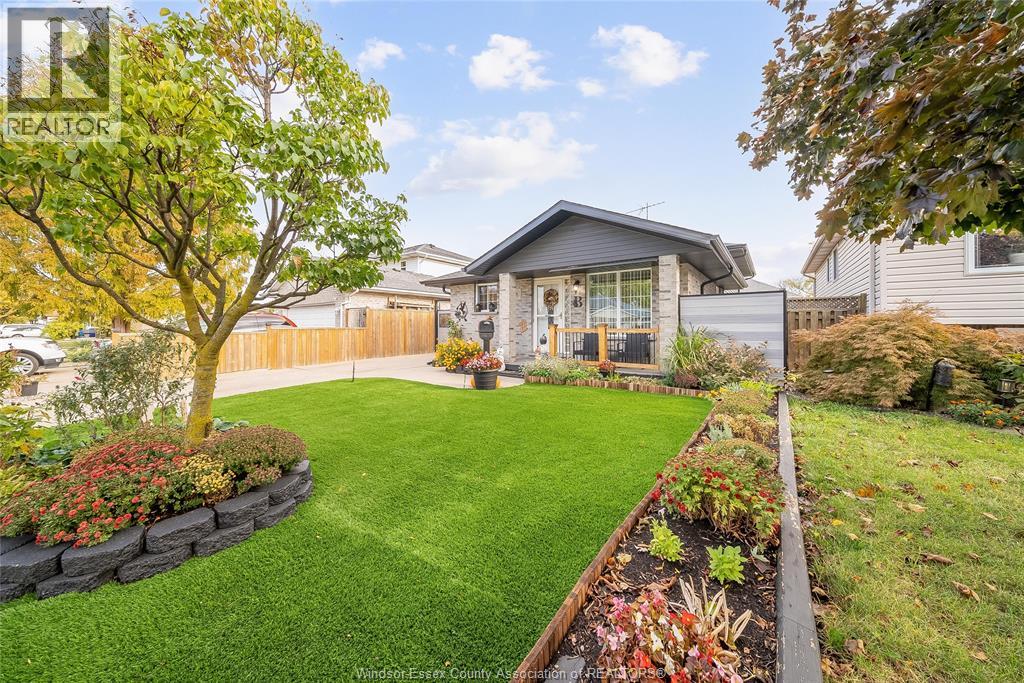 2706 Robert Road, Windsor, Ontario  N8W 5L9 - Photo 41 - 25026920