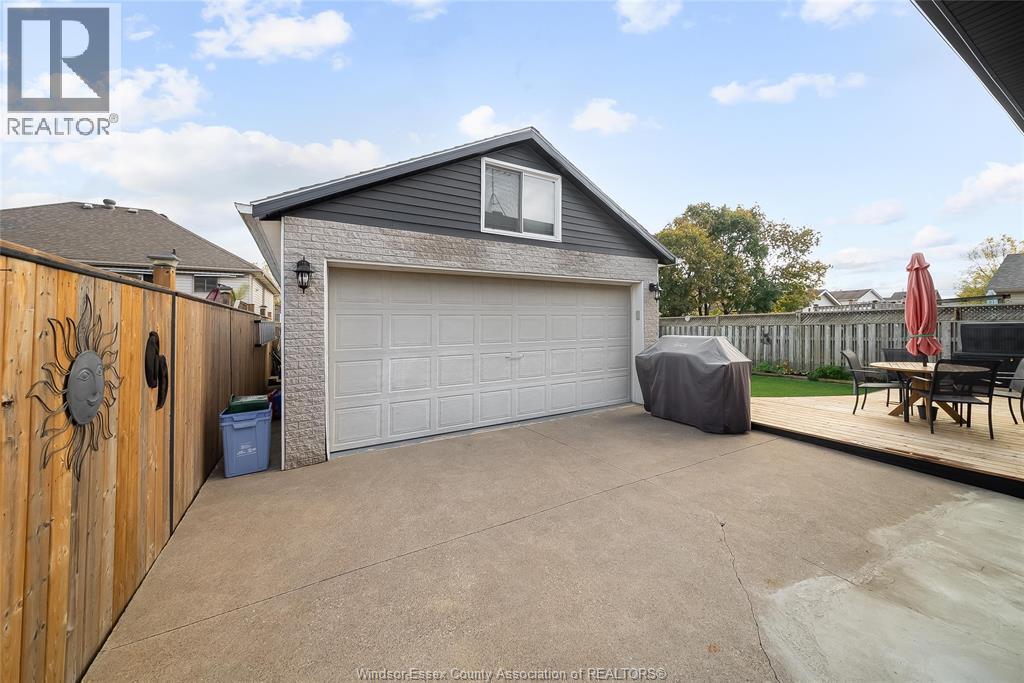 2706 Robert Road, Windsor, Ontario  N8W 5L9 - Photo 42 - 25026920