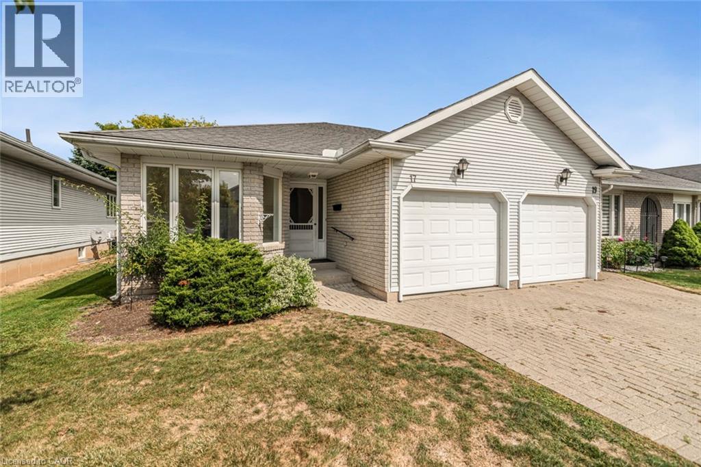 17 GARDEN Drive Unit# 21, Smithville, Ontario