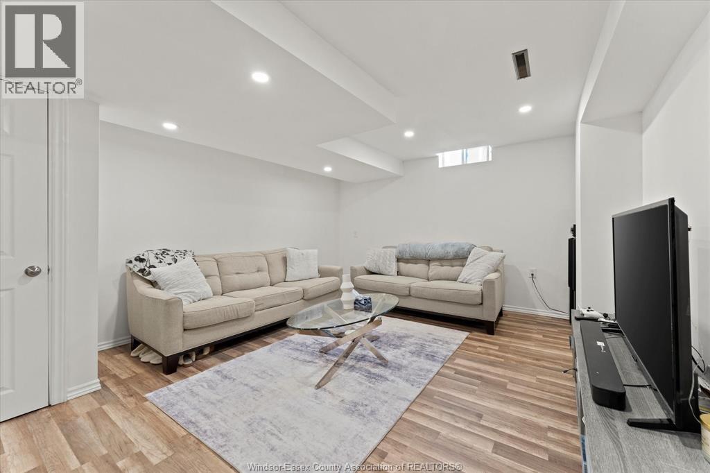 501 Green Valley Drive, Tecumseh, Ontario  N8N 4C2 - Photo 22 - 25027450