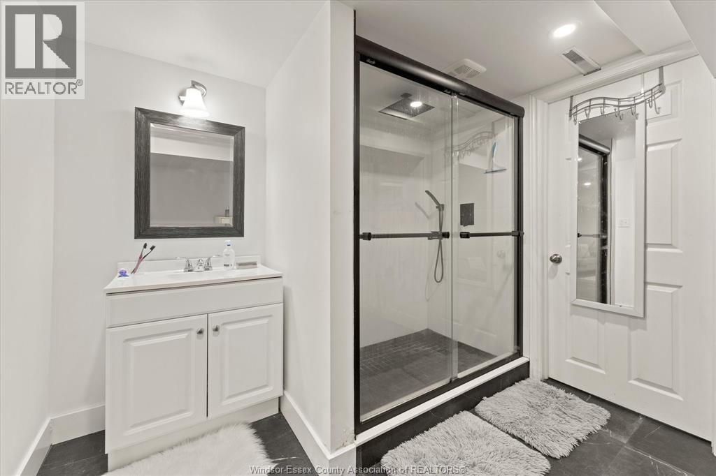 501 Green Valley Drive, Tecumseh, Ontario  N8N 4C2 - Photo 27 - 25027450