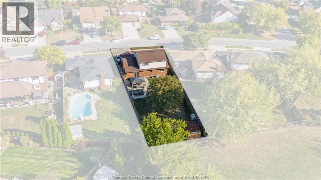 501 Green Valley Drive, Tecumseh, Ontario  N8N 4C2 - Photo 3 - 25027450