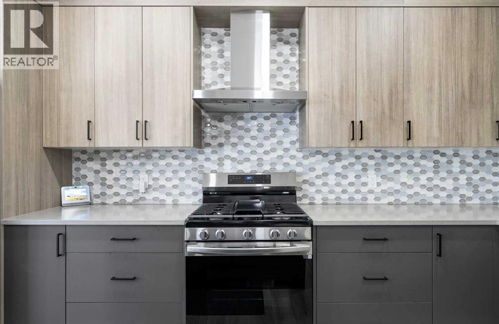 146 Magnolia Way Se, Calgary, Alberta  T3M 3M6 - Photo 7 - A2266328