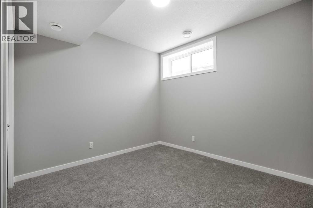 146 Magnolia Way Se, Calgary, Alberta  T3M 3M6 - Photo 33 - A2266328